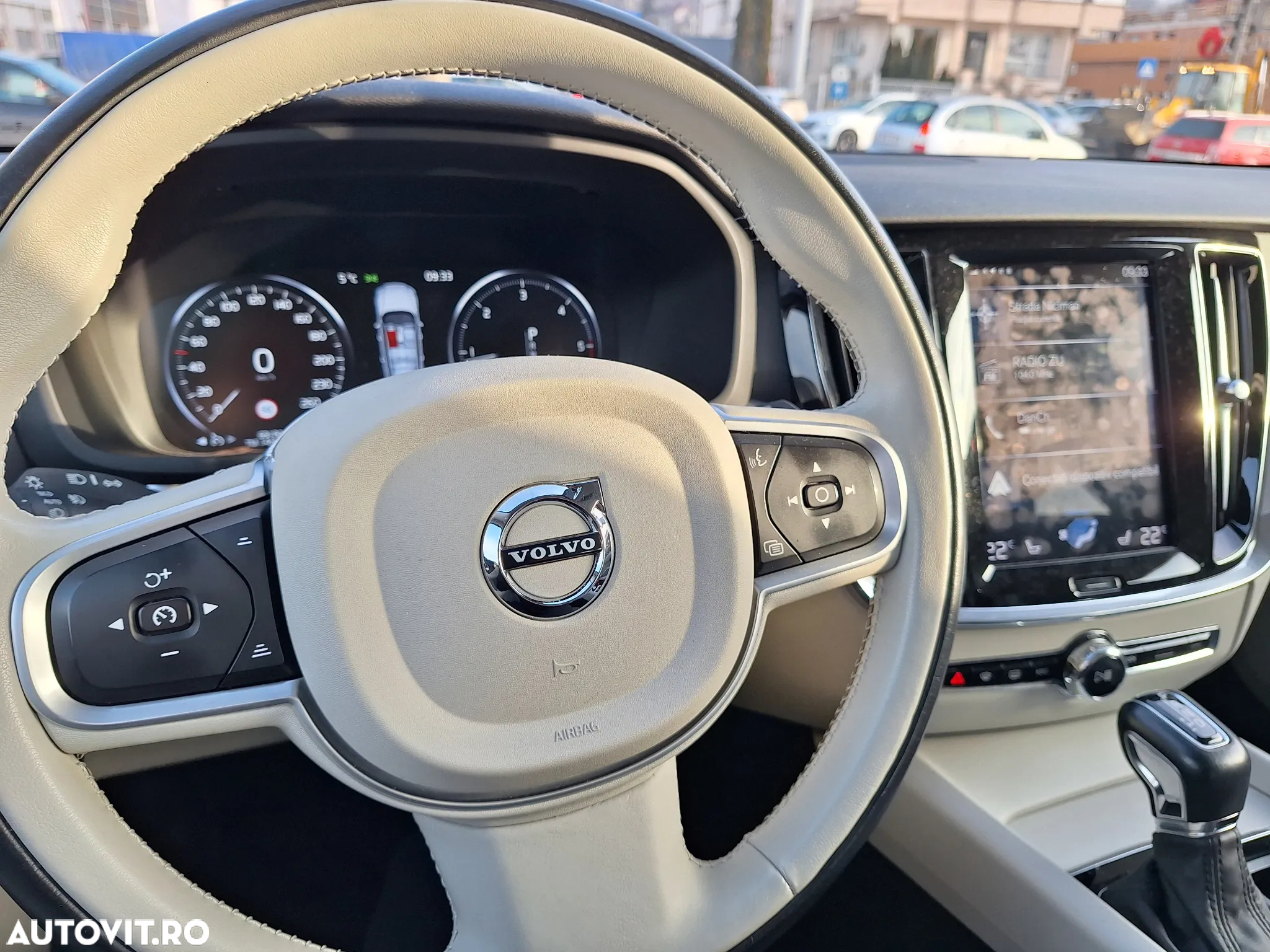 Volvo V60 D4 AWD Momentum - 34