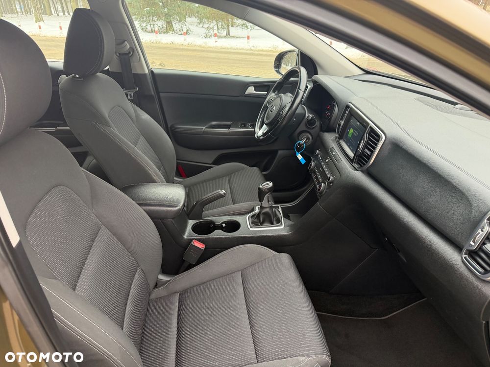 Kia Sportage 2,0 CRDI 2WD ISG Spirit - 10