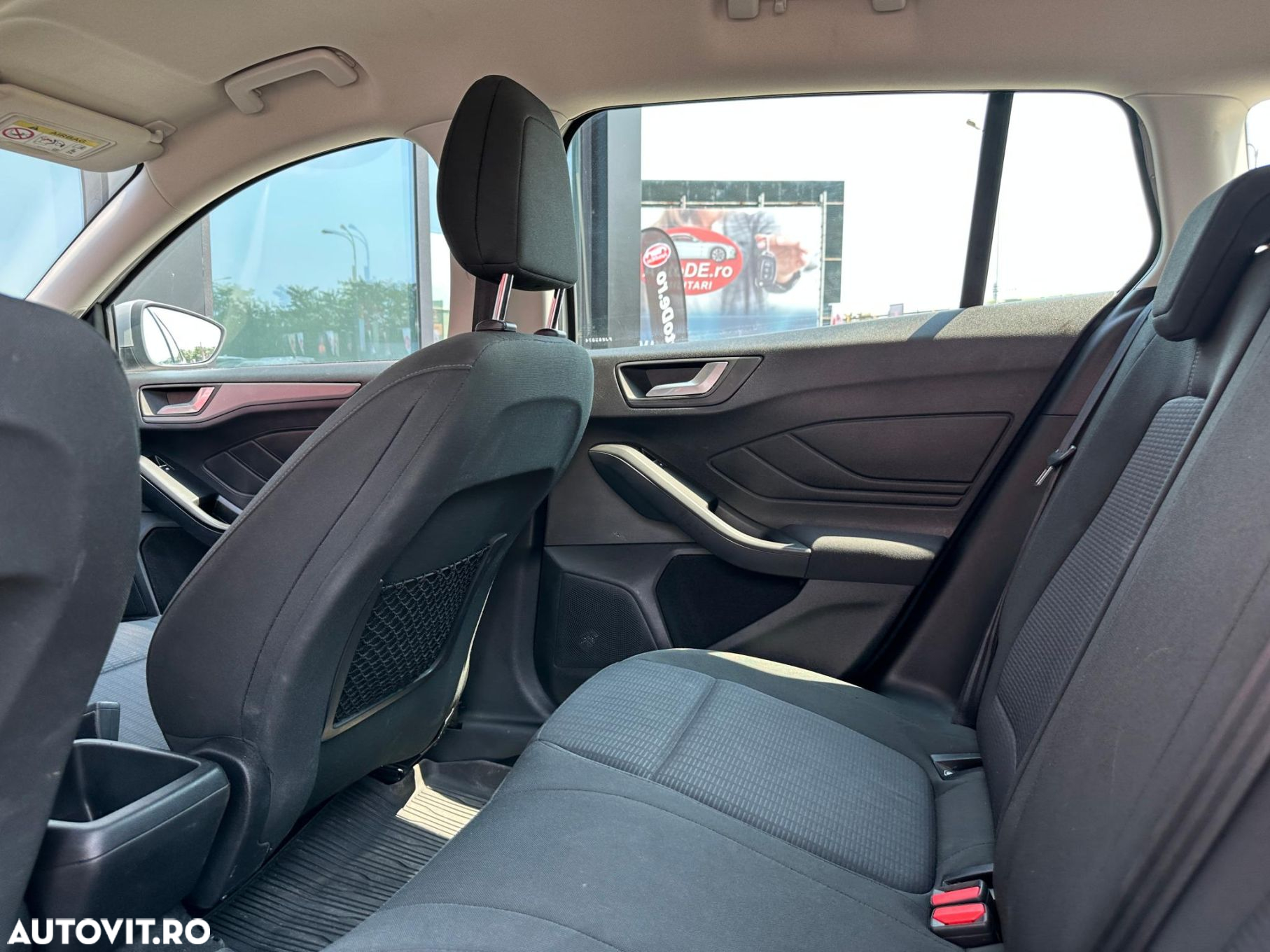 Ford Focus - 16