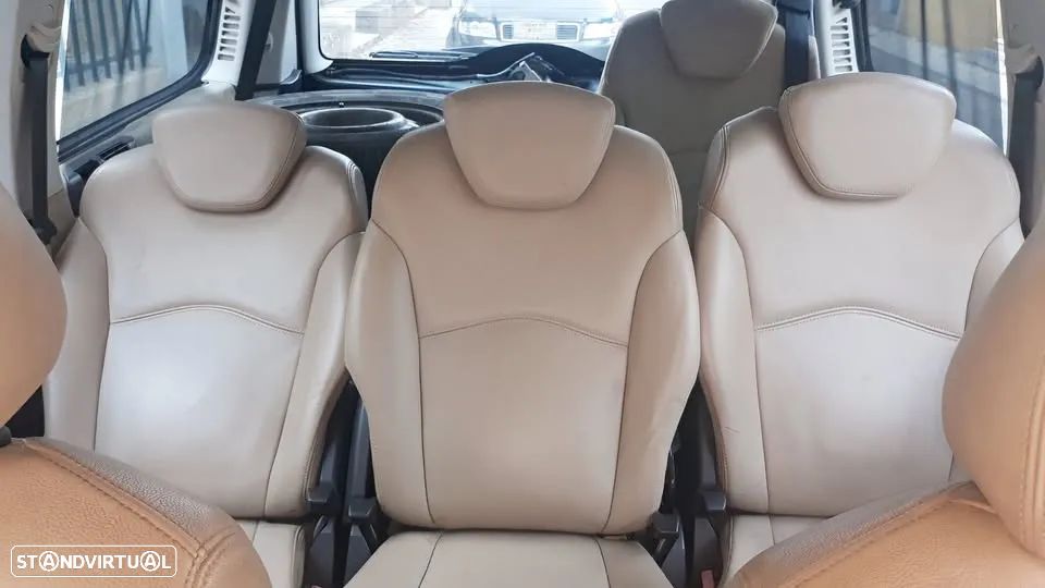 Lancia Phedra 2.2 JTD - 17