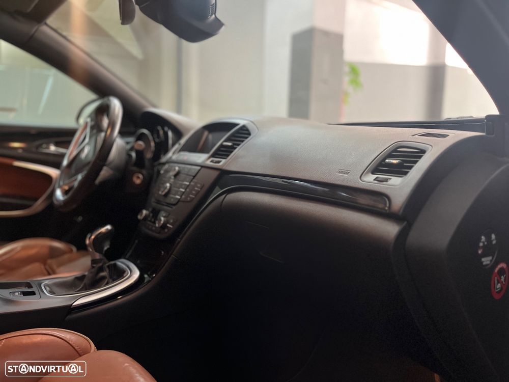 Opel Insignia Sports Tourer 2.0 Bi Turbo CDTI Tour. ecoFLEXSt/St Innovation - 22