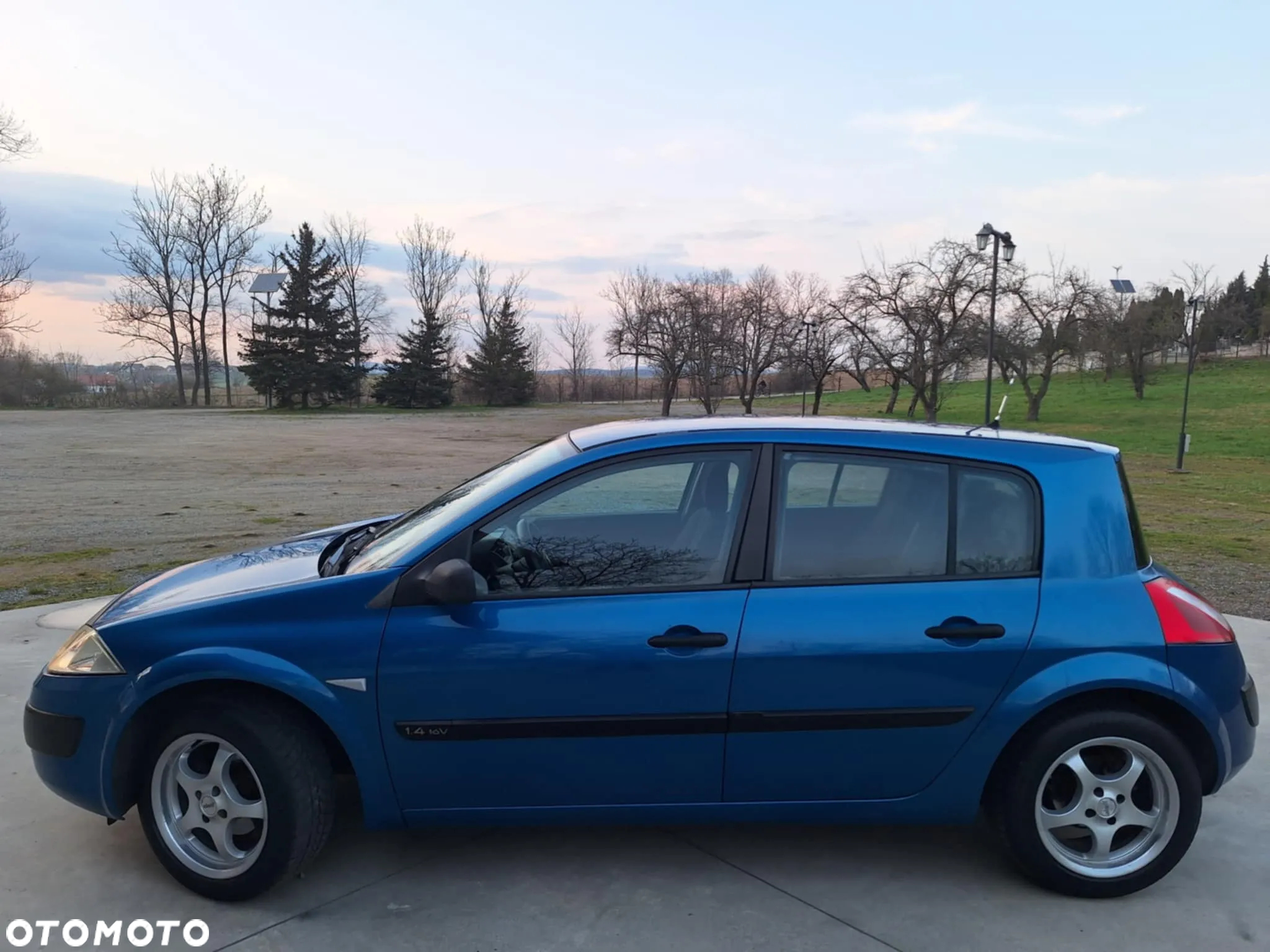 Renault Megane II 1.4 Confort Authentique - 9
