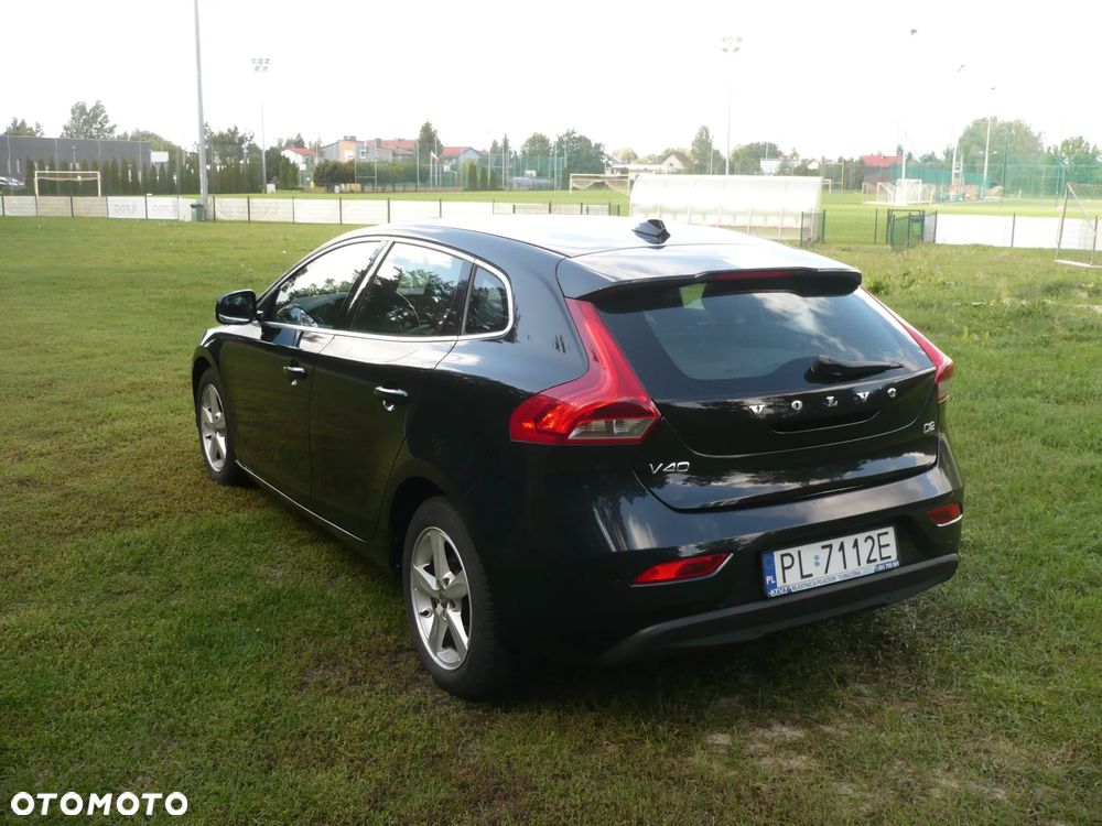 Volvo V40 D2 - 2