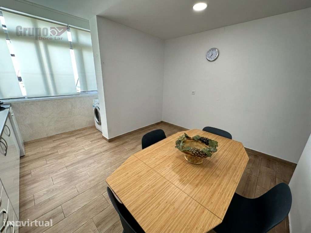 Excelente Apartamento T4 no Barreiro - Conforto e Modernidade - Grande imagem: 3/32