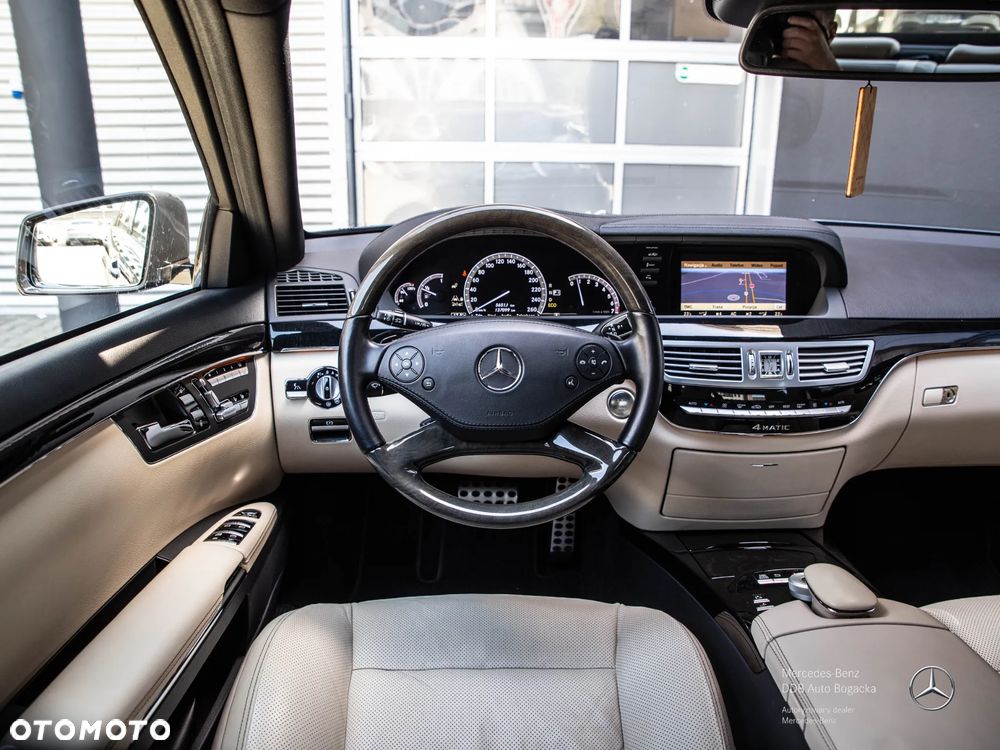 Mercedes-Benz Klasa S 500 BlueEFFICIENCY 4-Matic - 26