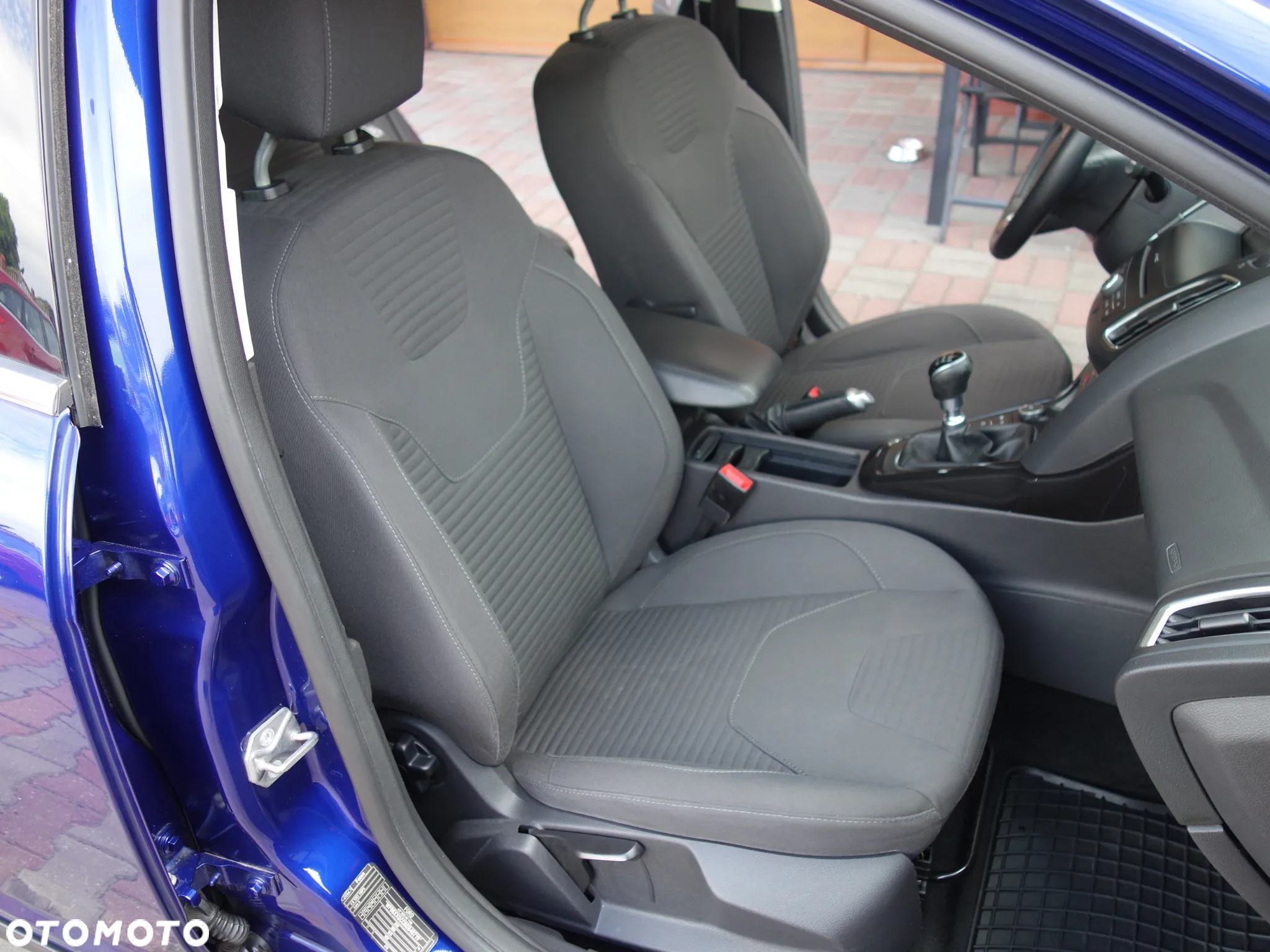 Ford Focus 2.0 TDCi Titanium ASS - 20