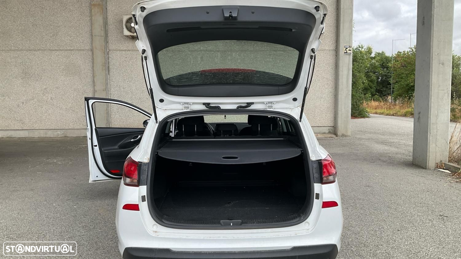 Hyundai i30 SW 1.6 CRDi Style - 12