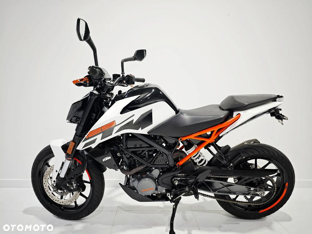 KTM Duke - 4