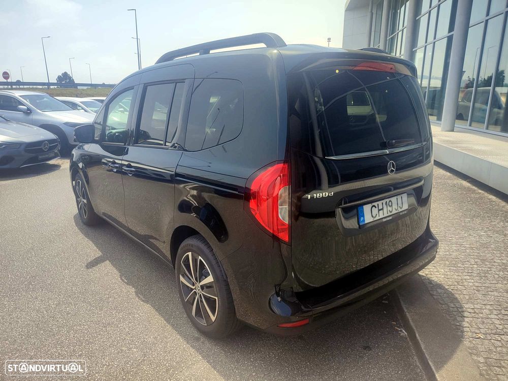 Mercedes-Benz T 180 d Auto Progressive - 3