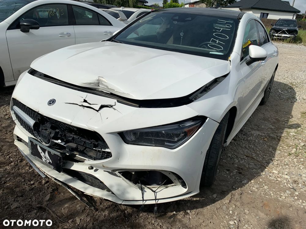 Mercedes-Benz CLA 250 4Matic 7G-DCT - 7