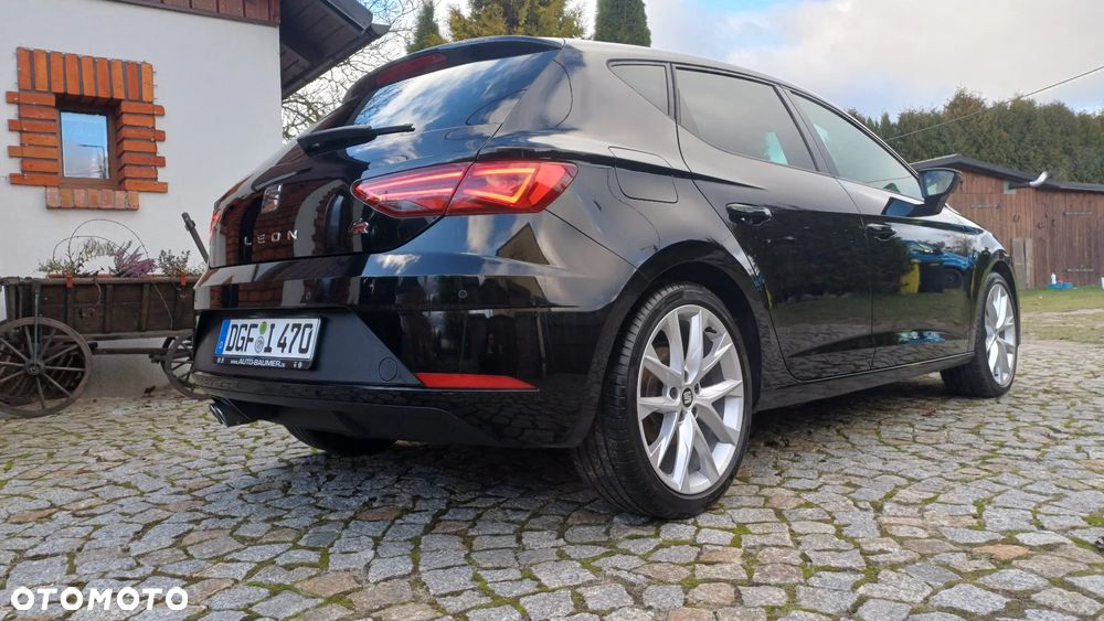 Seat Leon 2.0 TDI DPF Ecomotive FR - 11