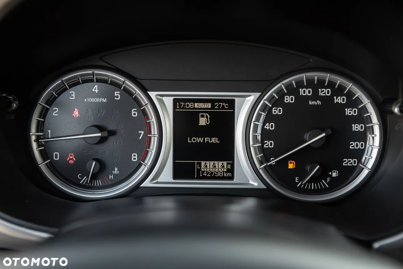 Suzuki Vitara 1.6 XLED SUN 4WD - 18