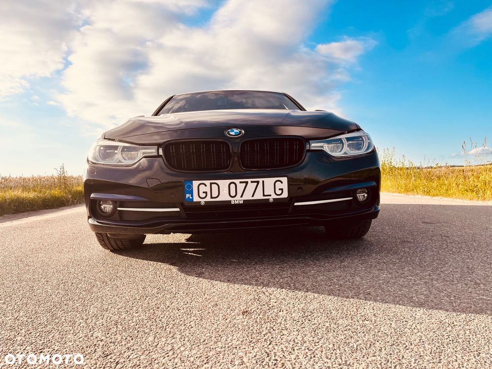 BMW Seria 3 318d Sport Line - 6
