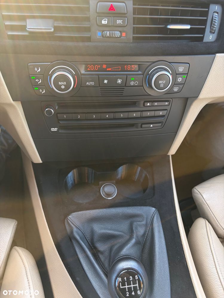 BMW Seria 3 330d - 26