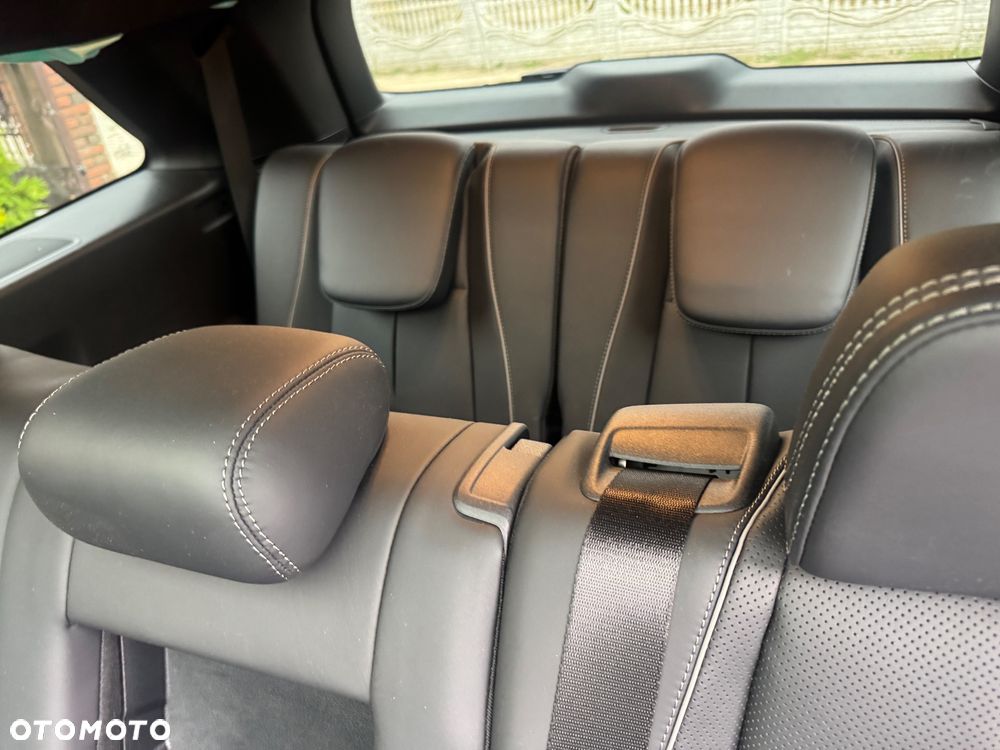 Mercedes-Benz GLS - 17