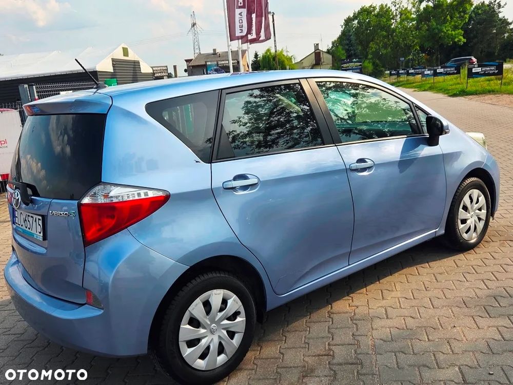 Toyota Verso S 1.33 Premium - 5