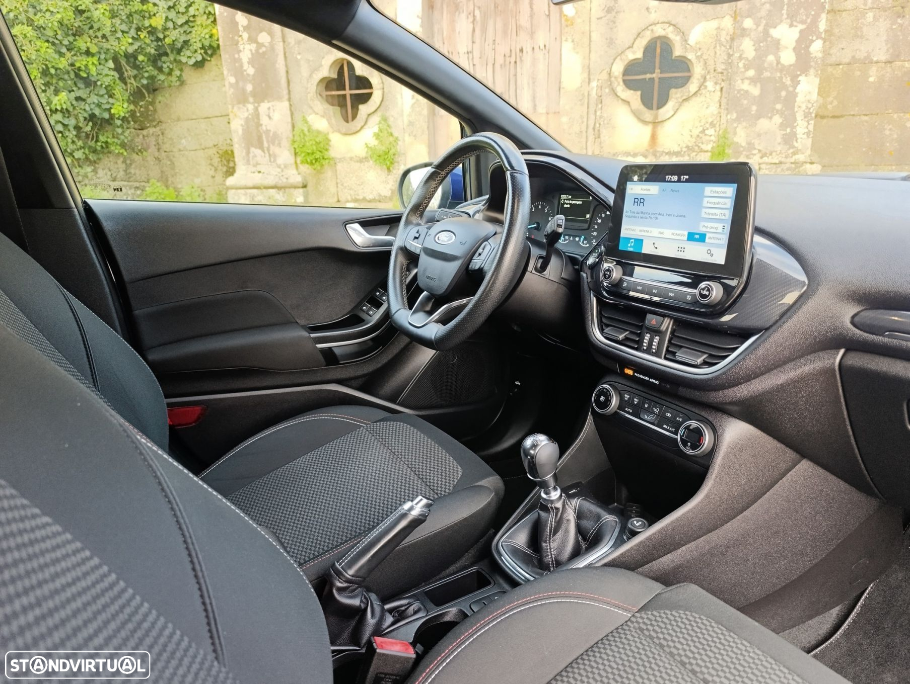 Ford Fiesta 1.0 EcoBoost ST-Line - 17