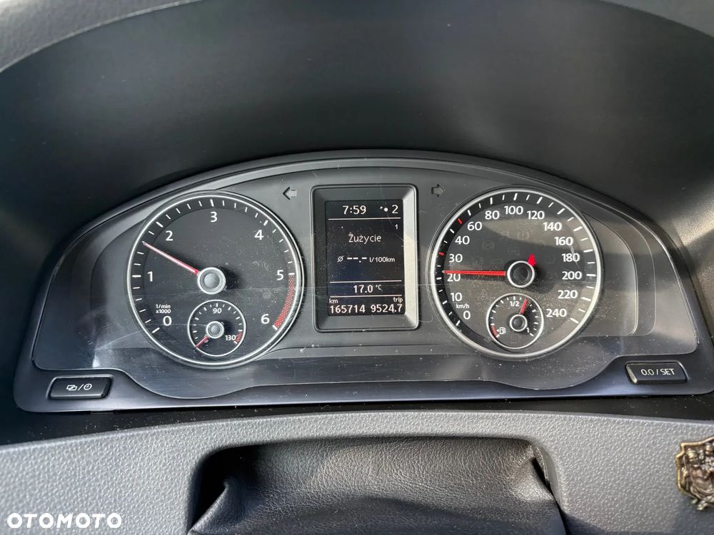 Volkswagen Transporter - 11