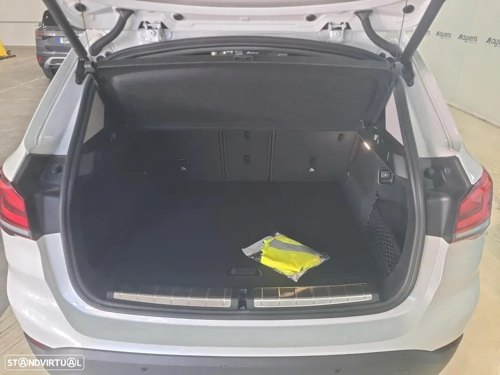 BMW X1 16 d sDrive xLine - 10
