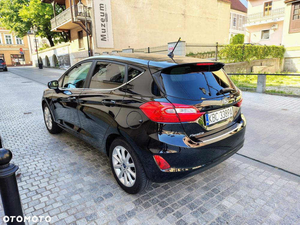 Ford Fiesta 1.1 S&S TITANIUM - 3