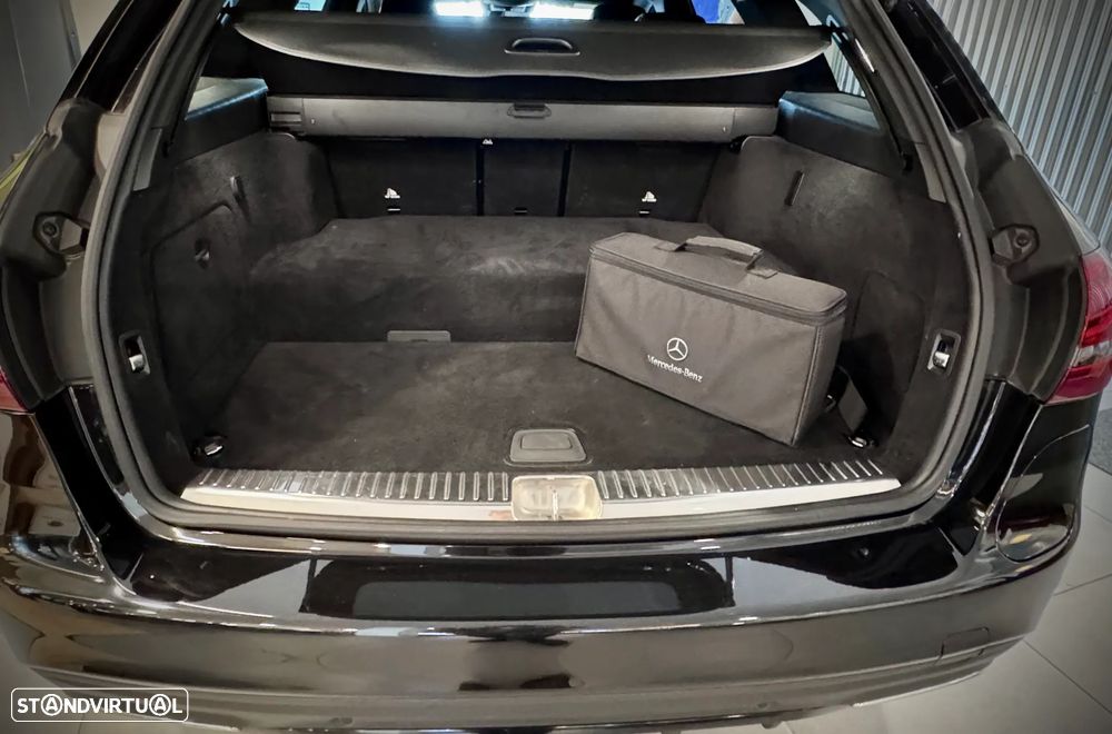 Mercedes-Benz C 300 de AMG Line - 24