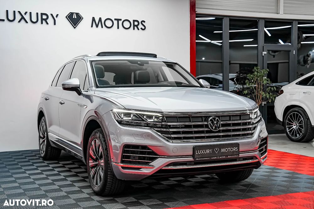 Volkswagen Touareg 3.0 V6 e-Hybrid 4Motion Aut. Elegance - 5