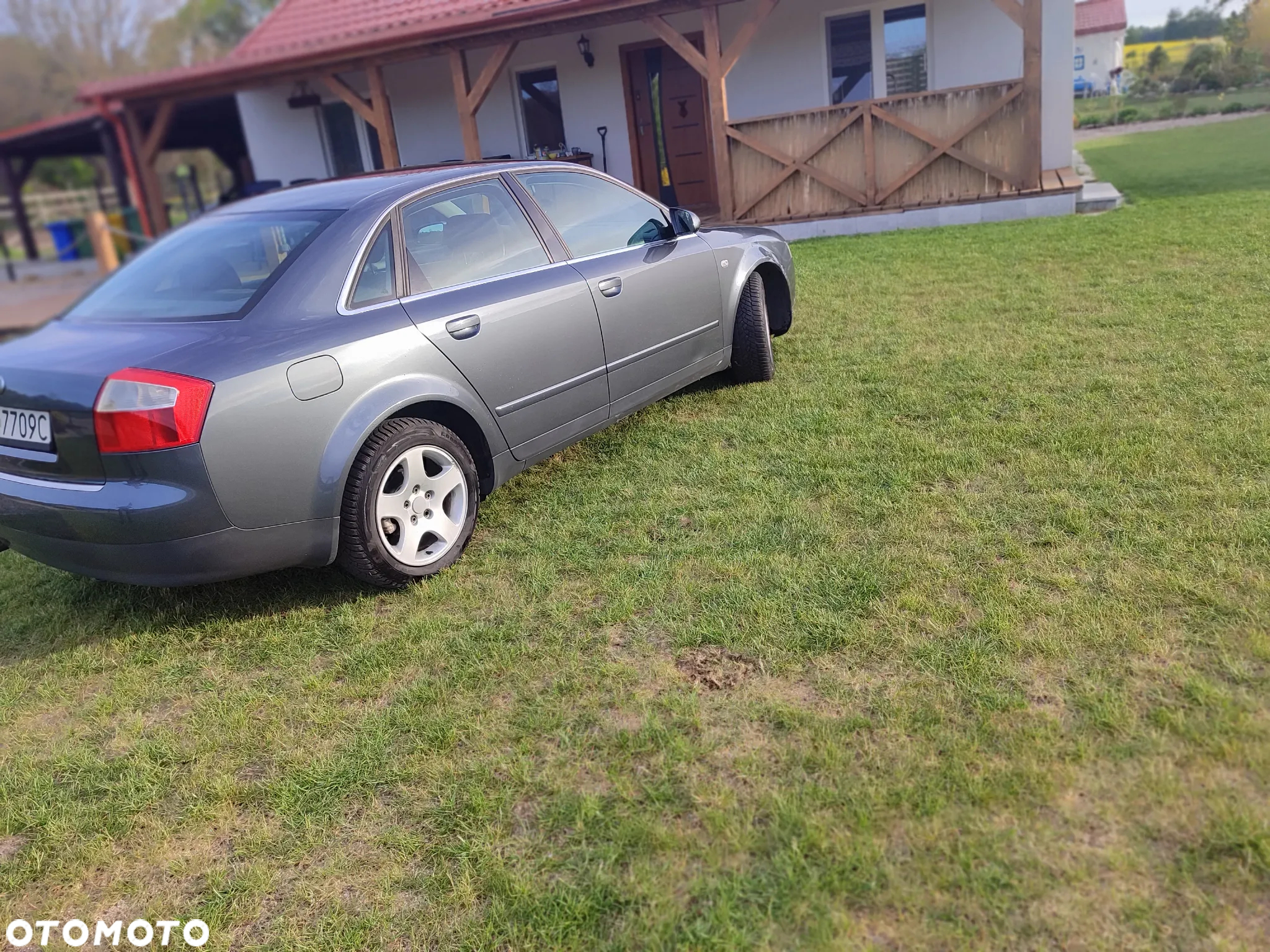 Audi A4 2.0 - 12