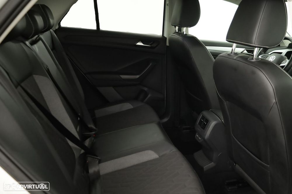 VW T-Roc 1.0 TSI - 22