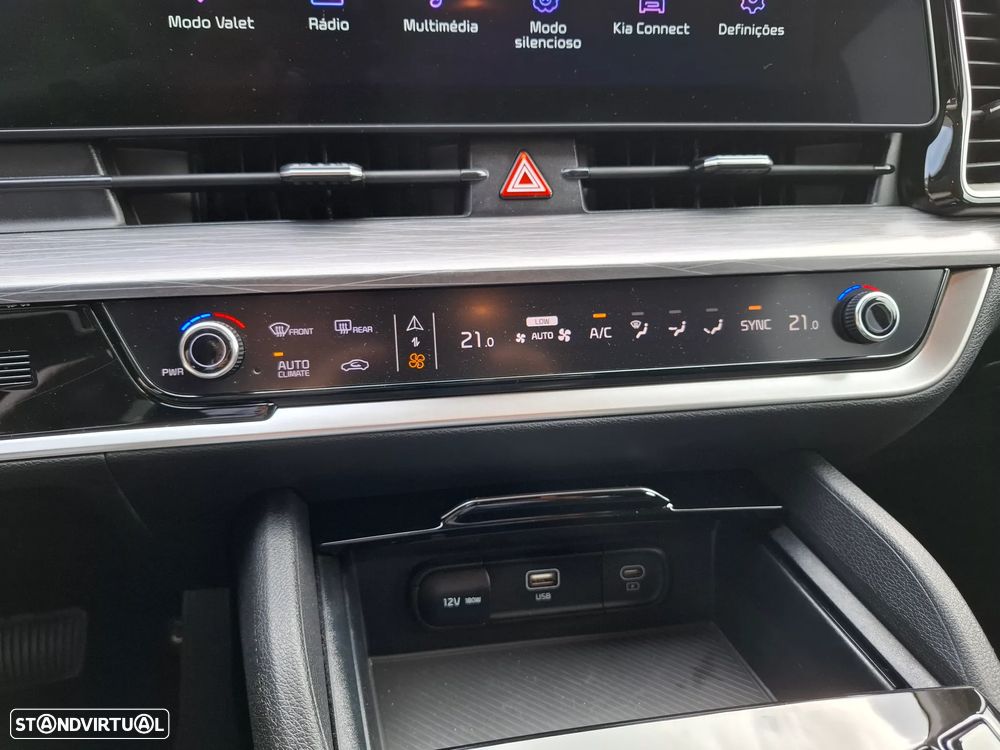 Kia Sportage 1.6 T-GDI Tech 7DCT - 18