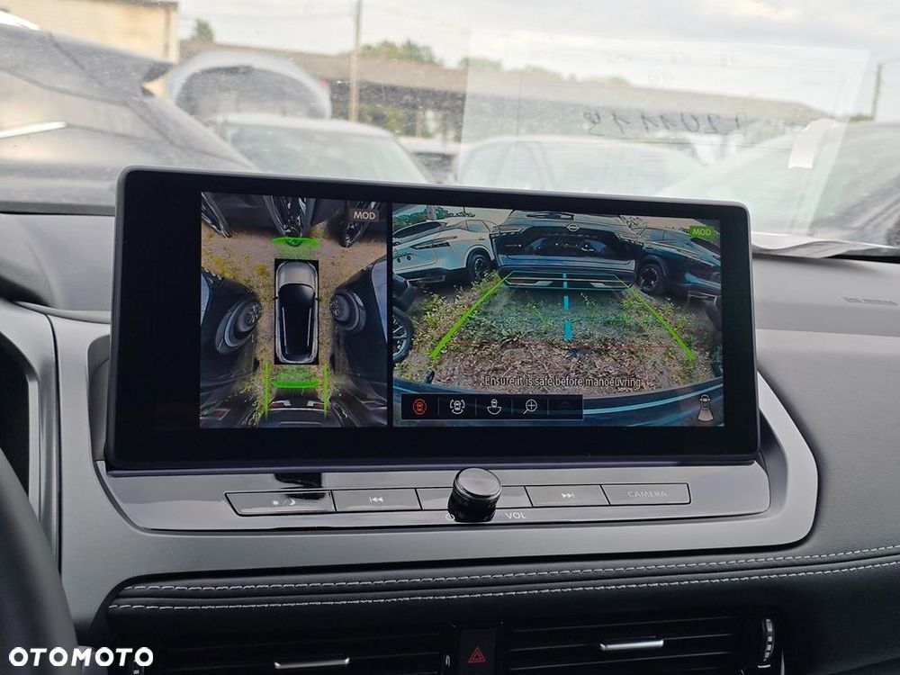 Nissan Qashqai 1.3 DIG-T MHEV N-Connecta Xtronic - 17