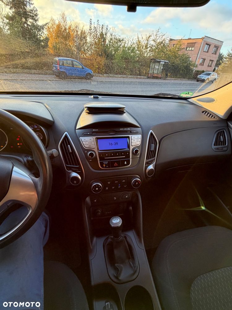 Hyundai ix35 2.0 2WD Style - 12