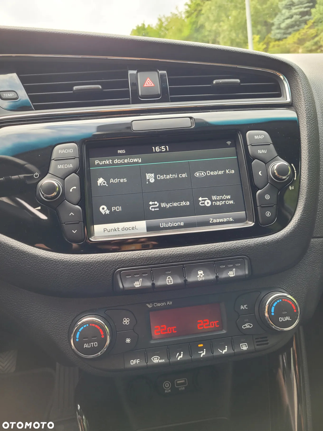 Kia Ceed 1.6 GDI SW Platinum Edition - 22