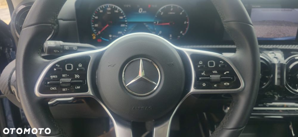 Mercedes-Benz Klasa A 180 d Edition 19 - 25