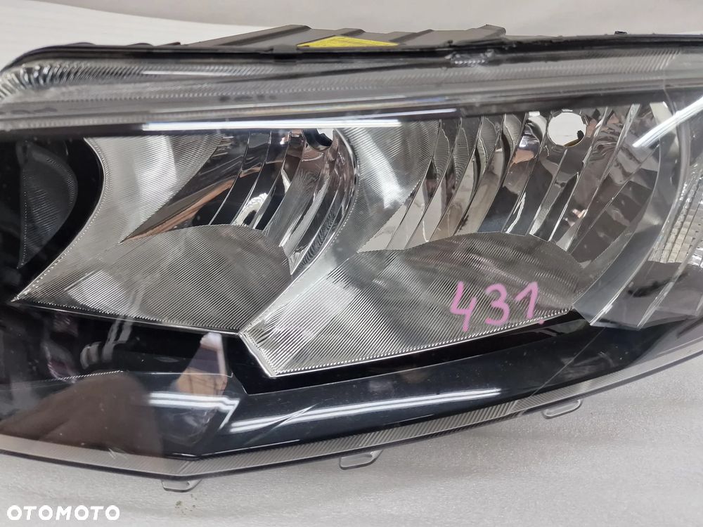 SKODA OCTAVIA III 3 5E0 12- LEWA ZWYKŁA LAMPA PRZEDNIA PRZÓD , NR 5E1941015 , NR AUKCJI LL431 - 4