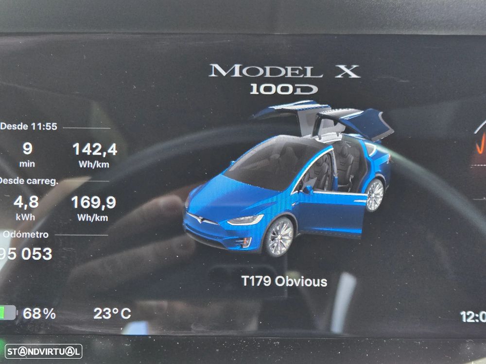 Tesla Model X 100D - 19