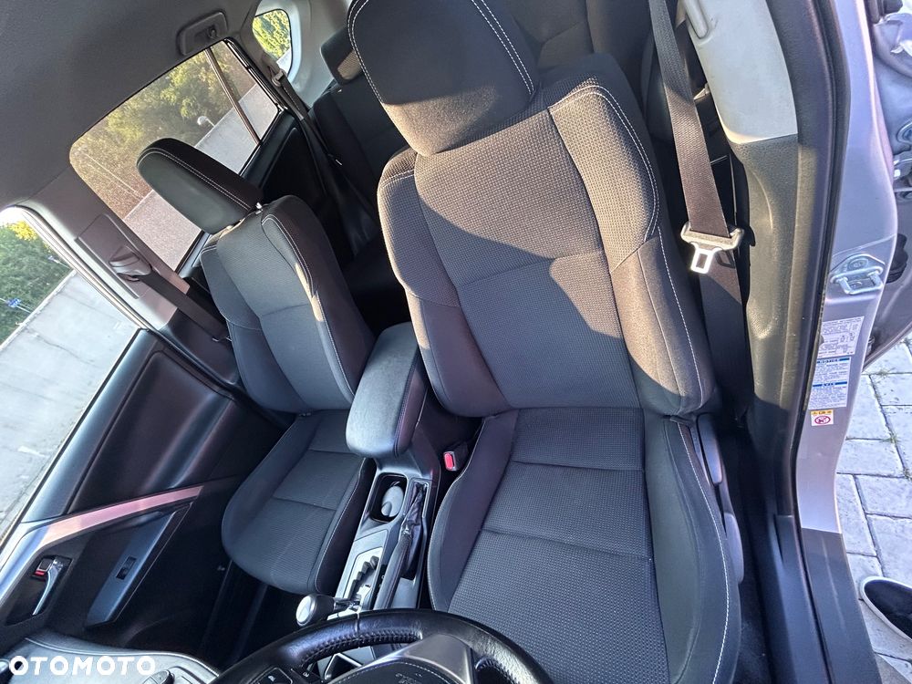 Toyota RAV4 2.0 Premium 4x4 MS - 18