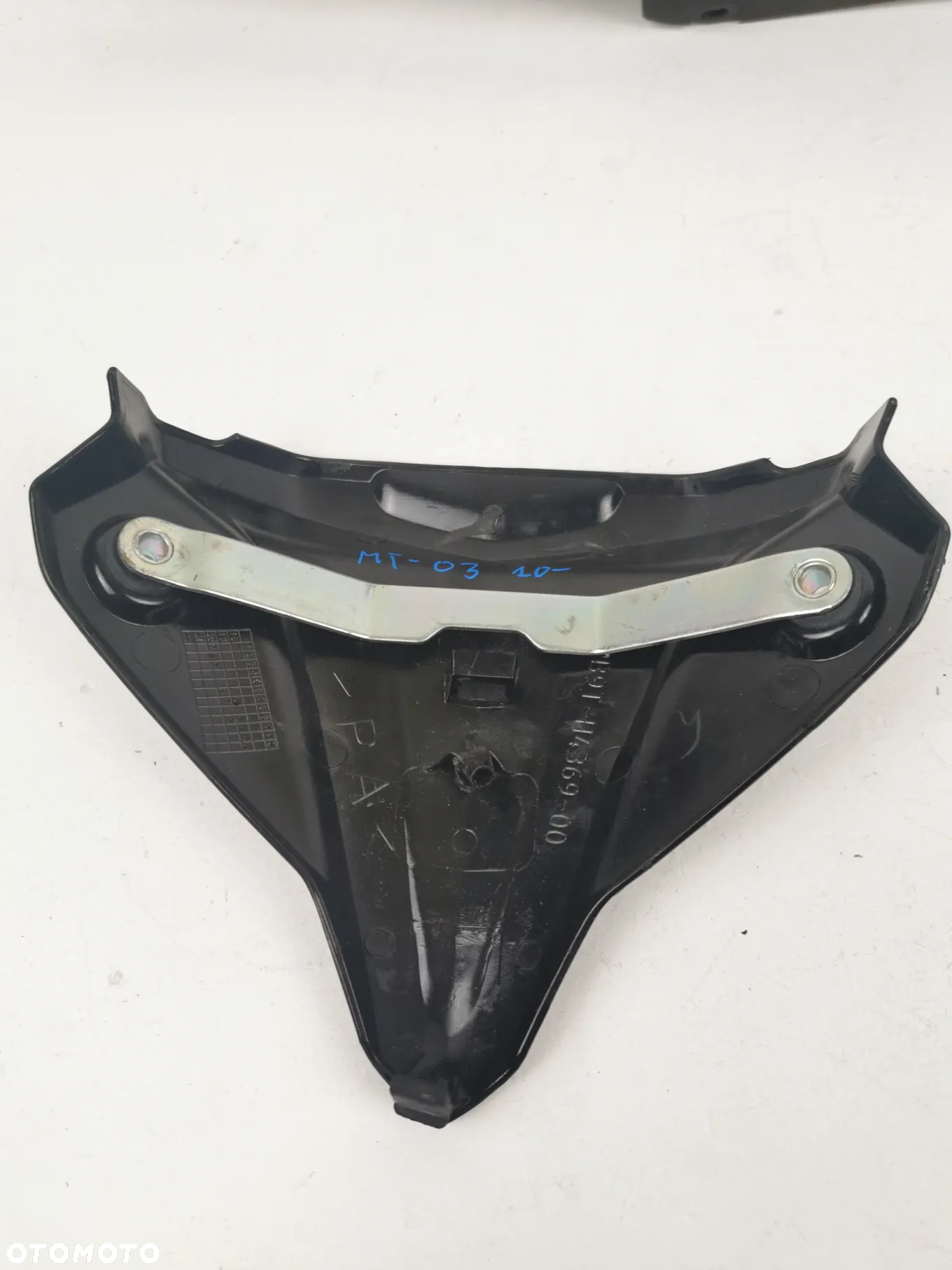 Yamaha MT-03 czacha daszek owiewka nad lampę 20- - 10