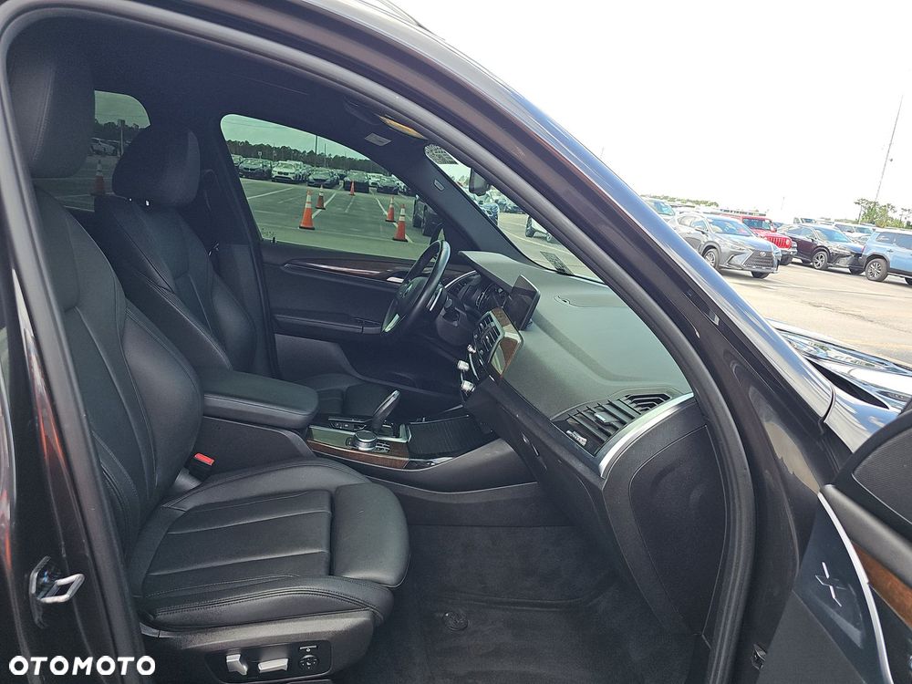 BMW X3 xDrive30i Luxury Line sport - 12