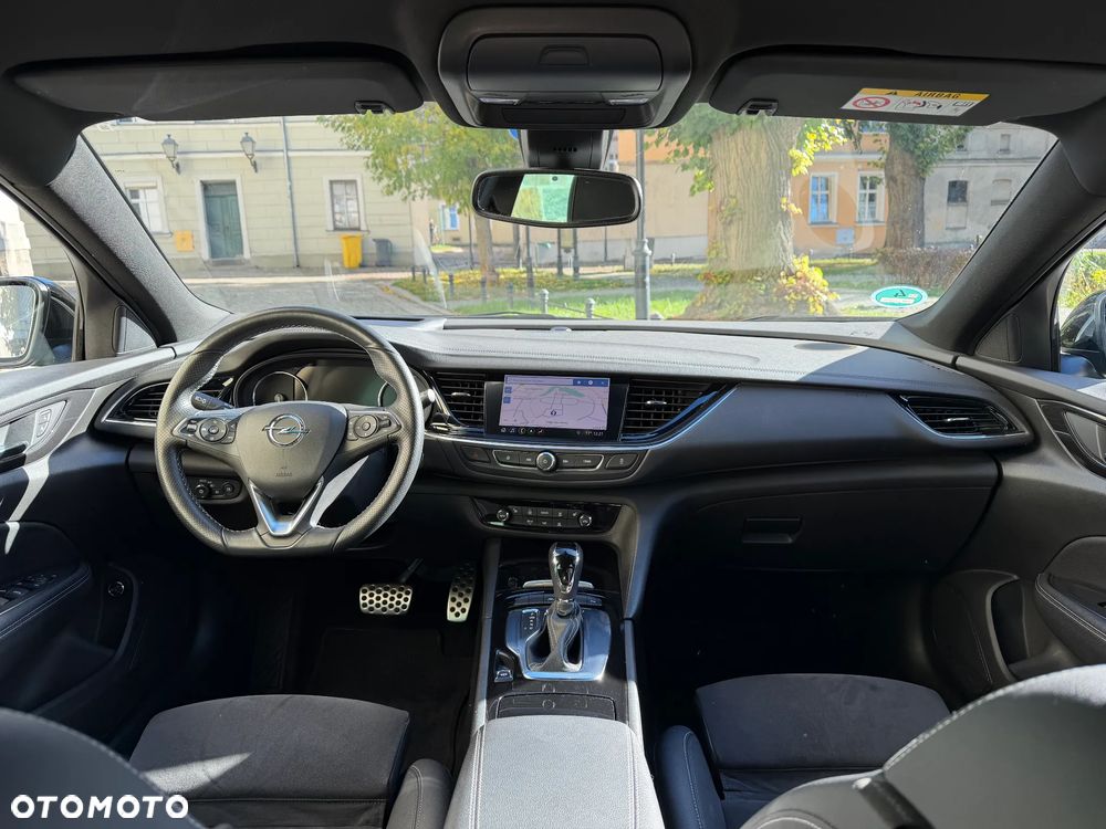 Opel Insignia 2.0 CDTI Ultimate S&S - 27