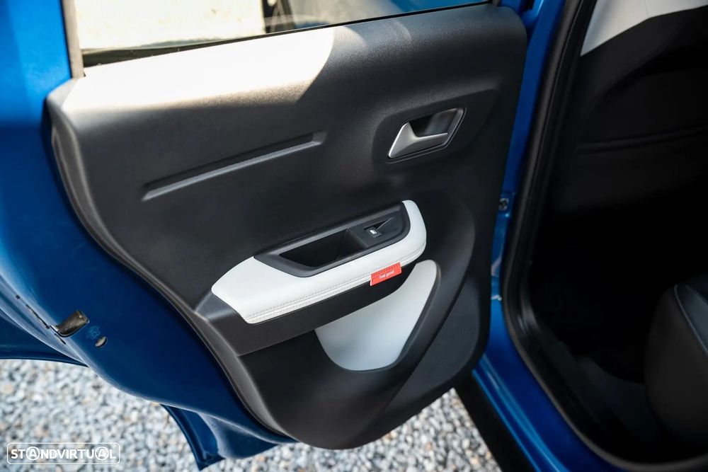 Citroën C3 Hybrid 110 ë-DCS6 PLUS - 33