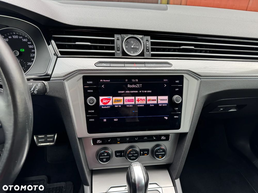 Volkswagen Passat Alltrack 2.0 TDI SCR 4Motion DSG - 16