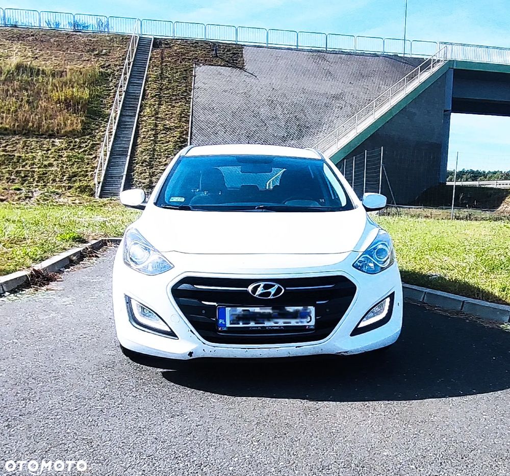 Hyundai i30 1.6 GDI BlueDrive Comfort - 4