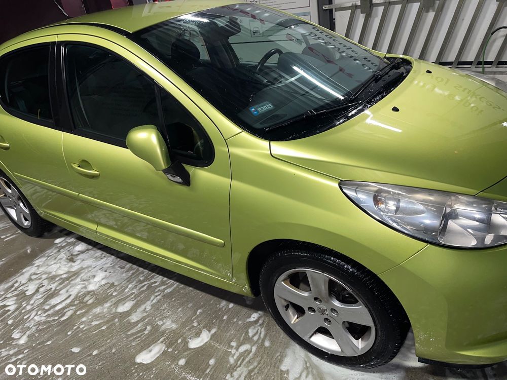 Peugeot 207 - 4