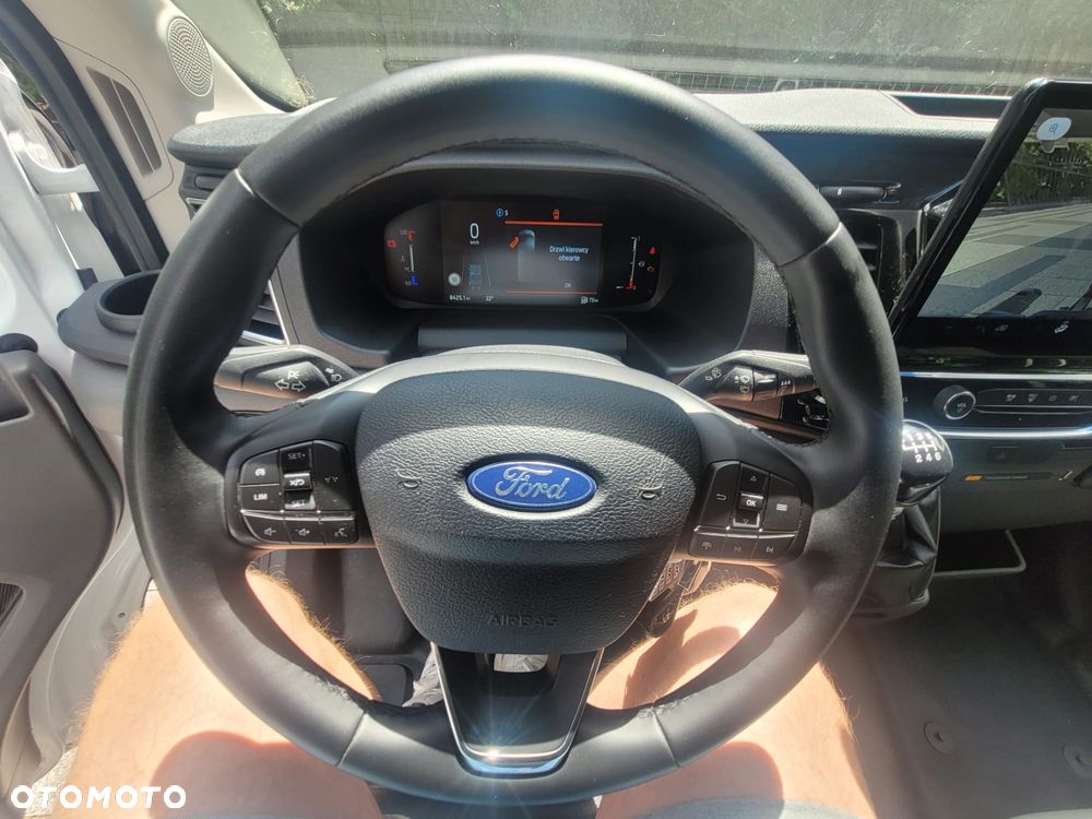 Ford Transit - 18