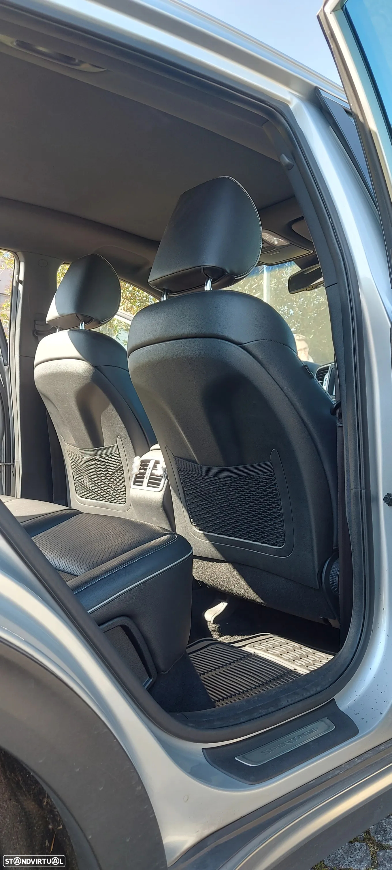 Kia Sportage 2.0 CRDI ISG GT Line - 27