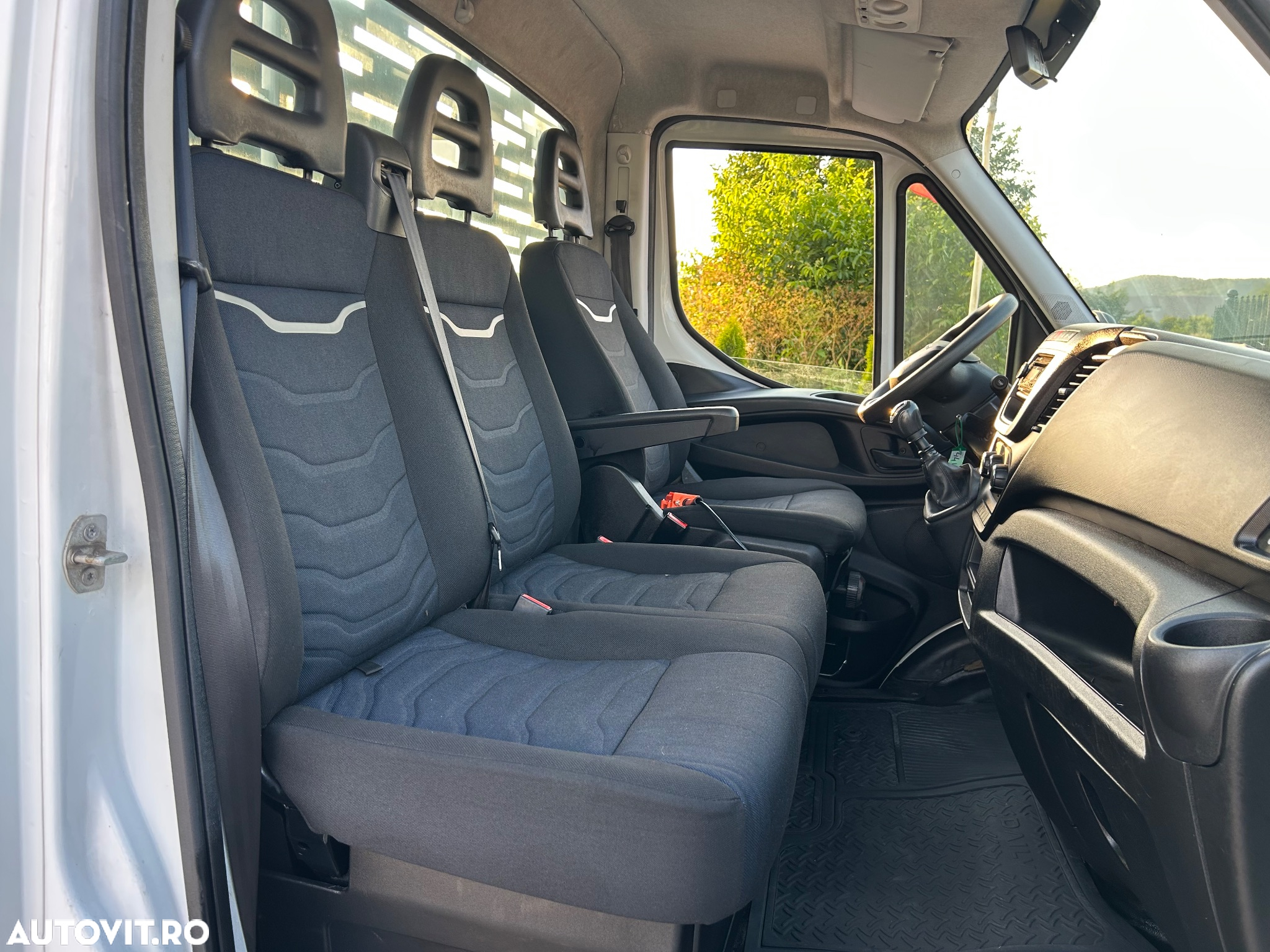Iveco Daily 3.0 D BASCULABIL AXA DUBLA SPATE - 25