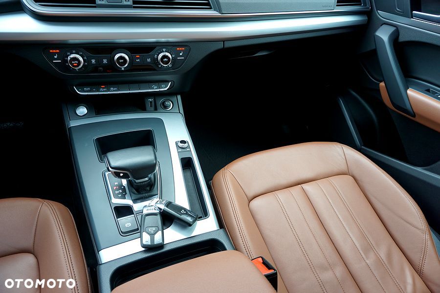 Audi Q5 35 TDI S tronic sport - 37