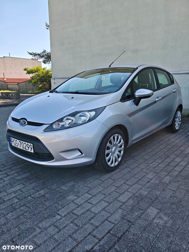 Ford Fiesta 1.6 TDCi DPF Ghia - 2