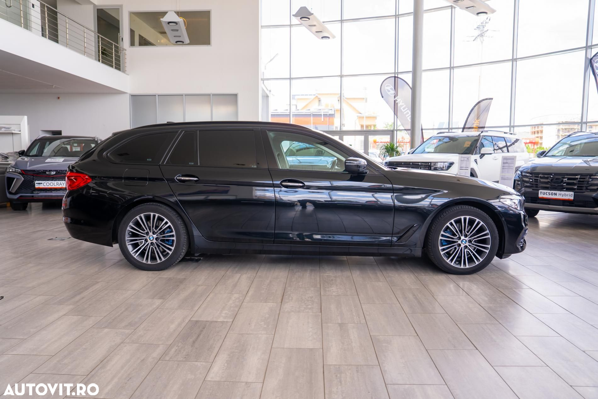 BMW Seria 5 520d Touring Aut. Sport Line - 11