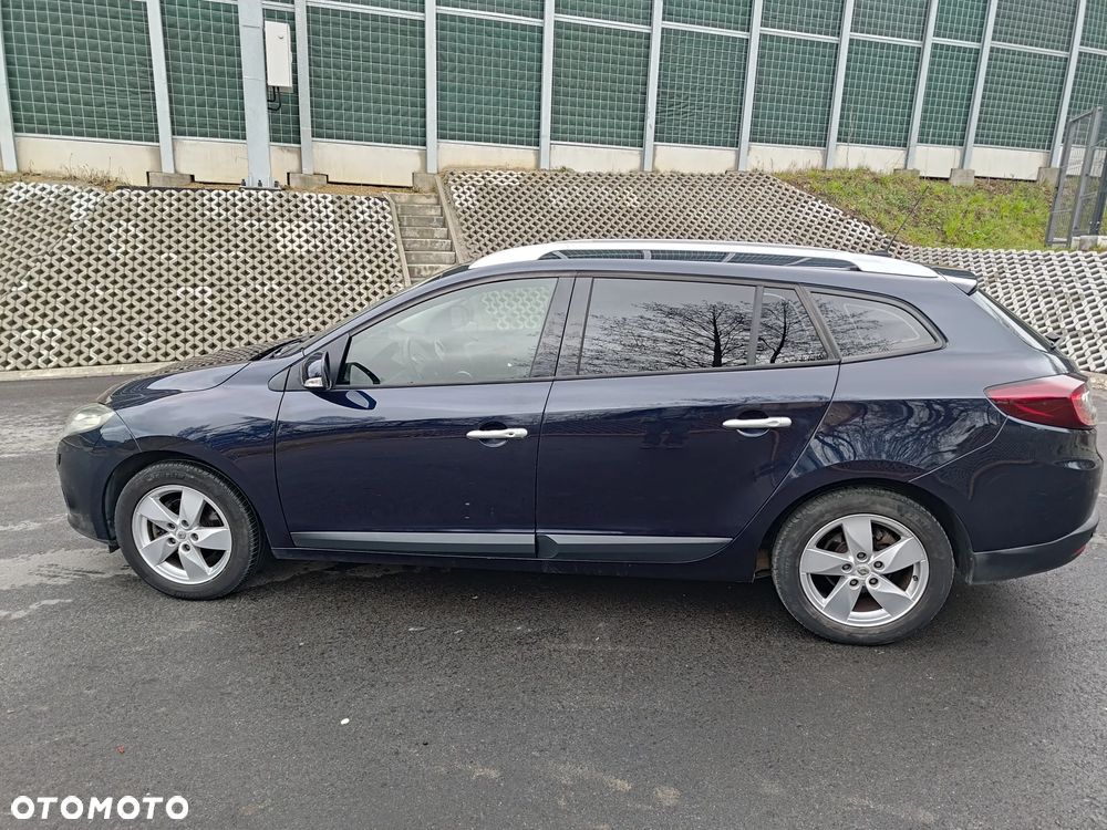 Renault Megane TCe 130 Bose Edition - 17